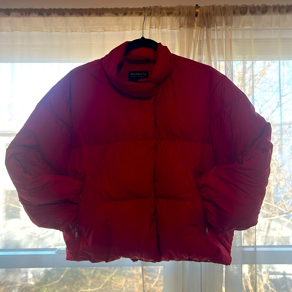 Athleta cropped red puffer jacket